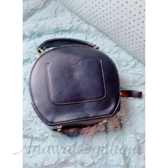 Honey Crossbody Handbag - Picture 6 of 9